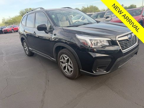 Used 2020 Subaru Forester Premium AWD/4WD image 1