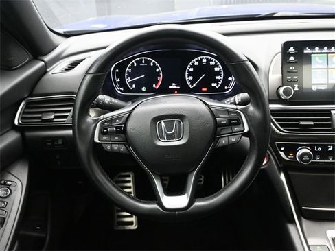 Used 2018 Honda Accord Sport image 24