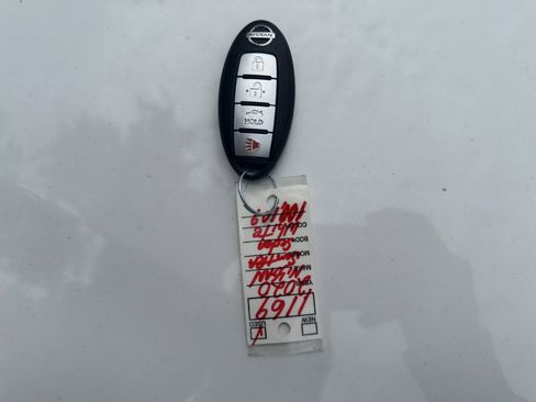 Used 2020 Nissan Sentra S image 29