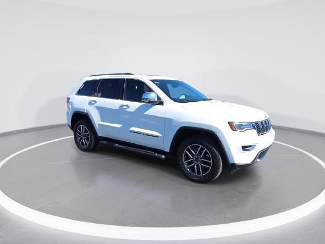 Used 2022 Jeep Grand Cherokee Limited w/ Trailer Tow Group IV AWD/4WD image 2