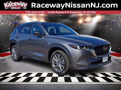 Used 2023 MAZDA CX-5 Signature image 1