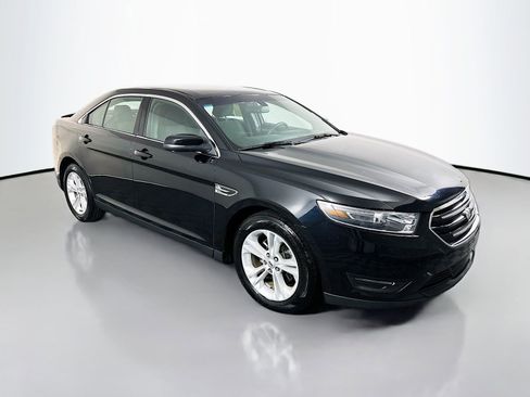 Used 2018 Ford Taurus SEL FWD image 1