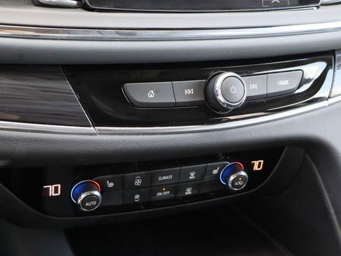 Used 2019 Buick Enclave Essence w/ Trailering Package, 5000 lbs. image 16