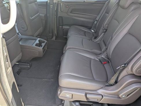 Used 2019 Honda Odyssey Touring image 21