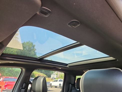 Used 2019 RAM 1500 Limited image 39