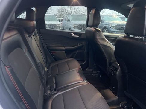 Used 2023 Ford Escape ST-Line w/ Equipment Group 301A image 7