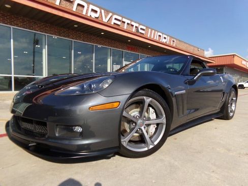 Used 2010 Chevrolet Corvette Grand Sport w/ Preferred Equipment Group RWD image 2