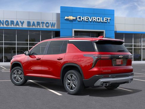 New 2026 Chevrolet Traverse LT w/ Driver Confidence Package FWD image 3