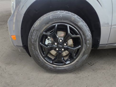 Used 2023 Ford Maverick XLT w/ Equipment Group 300A Standard image 14