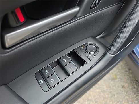 Certified 2025 MAZDA CX-50 AWD 2.5 S w/ Weather Package image 13