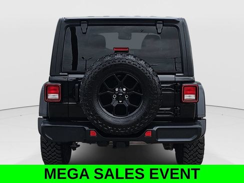 Used 2024 Jeep Wrangler Unlimited Sport AWD/4WD image 4