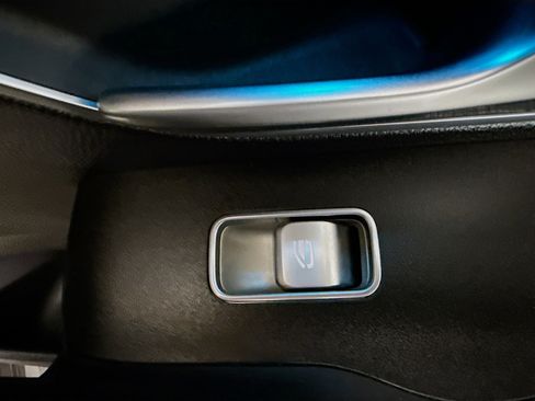 Used 2022 Mercedes-Benz GLE 350 image 31