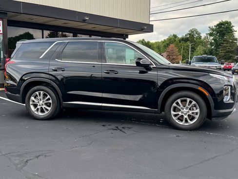 Used 2022 Hyundai Palisade SE AWD/4WD image 3