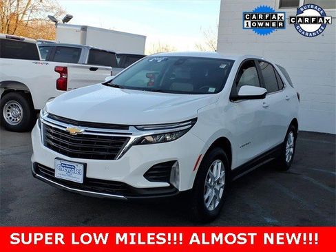 Certified 2022 Chevrolet Equinox LT image 3