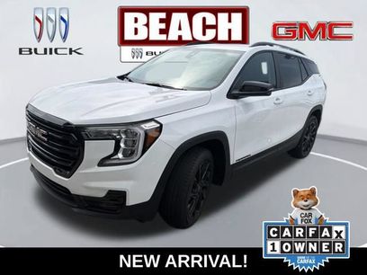 Used 2024 GMC Terrain SLE w/ Driver Convenience Package
