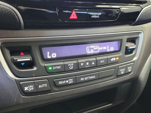 Certified 2025 Honda Ridgeline Sport image 28