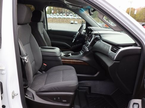 Used 2019 Chevrolet Tahoe LS image 15