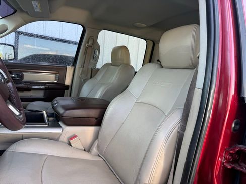 Used 2013 RAM 1500 Laramie w/ Convenience Group AWD/4WD image 12