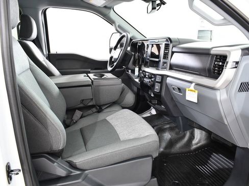 New 2026 Ford F550 4x4 Crew Cab w/ XLT Value Package image 10