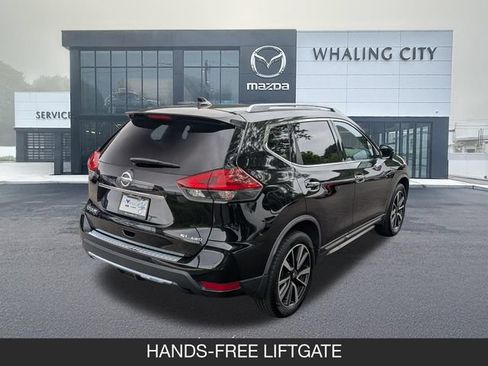 Used 2018 Nissan Rogue SL w/ Premium Package AWD/4WD image 8