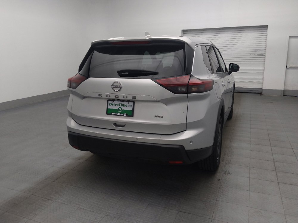 Used 2025 Nissan Rogue SV AWD/4WD image 7