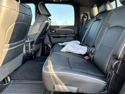 Used 2025 RAM 2500 Limited image 24