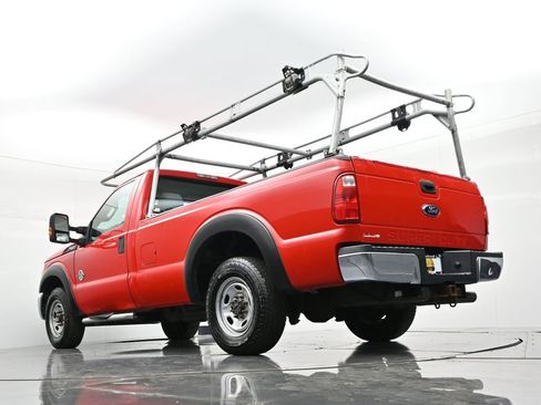 Used 2016 Ford F250 XL w/ Power Equipment Group RWD image 15
