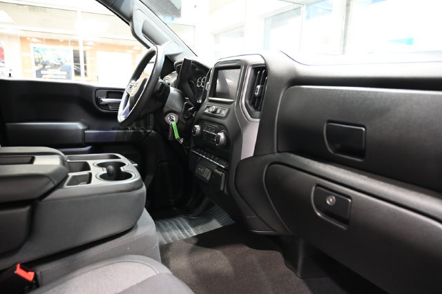 Used 2022 Chevrolet Silverado 1500 Custom Trail Boss w/ Safety Confidence Package AWD/4WD image 14