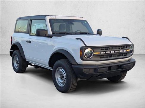 New 2026 Ford Bronco 2-Door AWD/4WD image 6