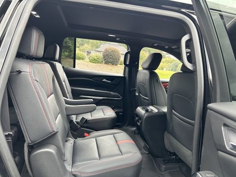 Used 2024 Chevrolet Traverse RS w/ LPO, Floor Liner Package image 50