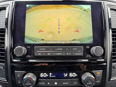 Used 2024 Nissan Titan PRO-4X w/ Pro-4x Utility Package image 11