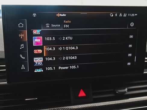 Used 2024 Audi S5 Premium w/ Convenience Package image 17