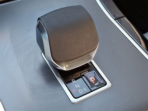 Certified 2026 Land Rover Range Rover Evoque S image 16