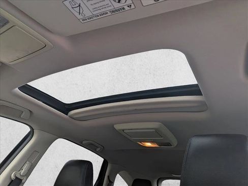 Used 2012 Honda CR-V EX-L image 16