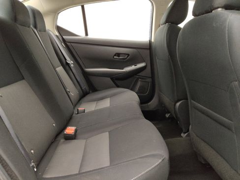 Used 2024 Nissan Sentra SV FWD image 19