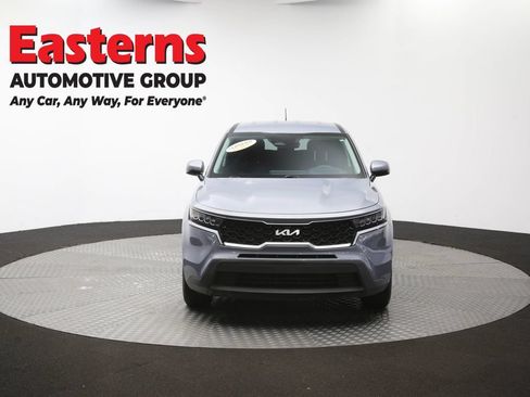 Used 2023 Kia Sorento LX AWD/4WD image 51
