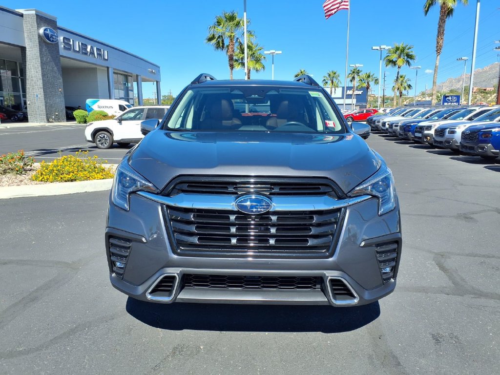 Used 2023 Subaru Ascent Touring AWD/4WD image 9
