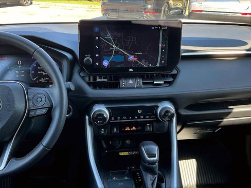 Used 2023 Toyota RAV4 XSE image 18