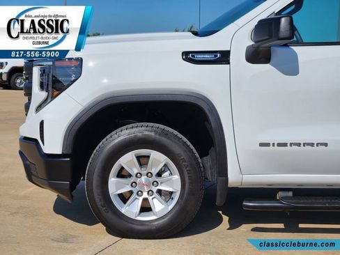 Used 2024 GMC Sierra 1500 Pro w/ Pro Value Package AWD/4WD image 11