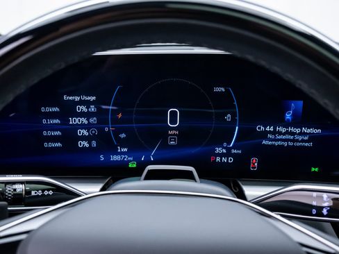 Certified 2025 Cadillac Lyriq Luxury w/ LPO, Floor Liner Package image 28