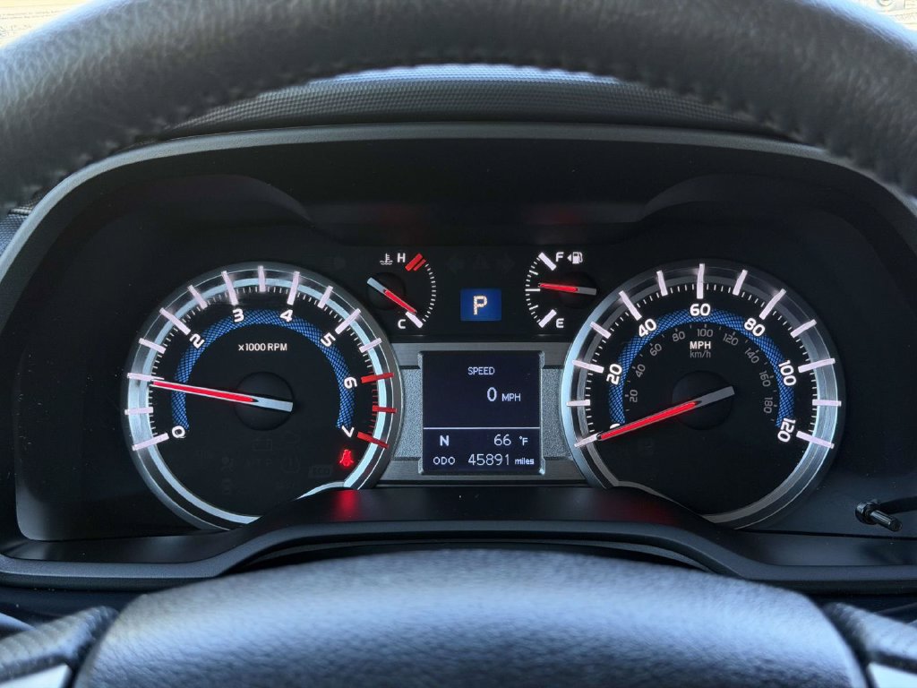 Certified 2019 Toyota 4Runner SR5 Premium AWD/4WD image 11