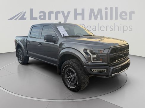 Used 2020 Ford F150 Raptor w/ Equipment Group 802A Luxury AWD/4WD image 7