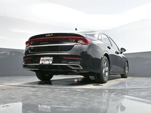 Used 2023 Kia K5 LXS image 48