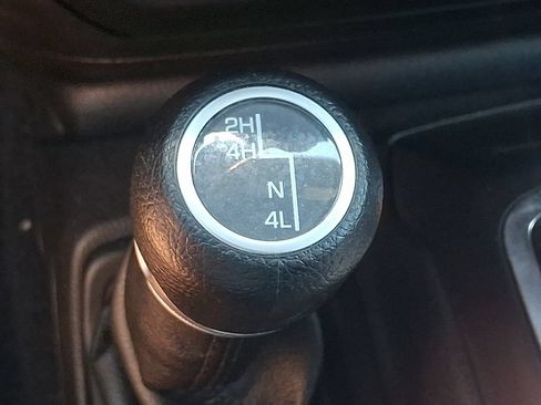 Used 2022 Jeep Wrangler Unlimited Sport AWD/4WD image 26