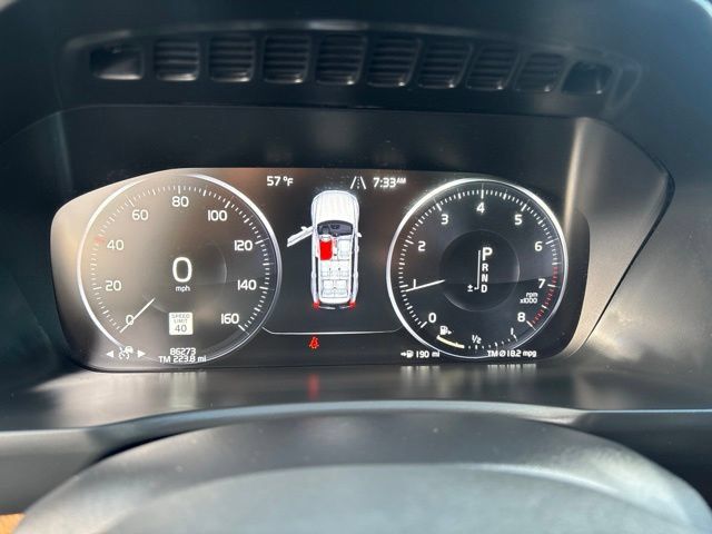 Used 2021 Volvo XC90 T6 Momentum w/ Advanced Package AWD/4WD image 24