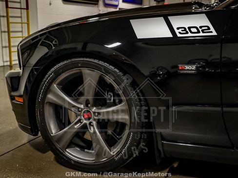 Used 2014 Ford Mustang GT Premium image 37