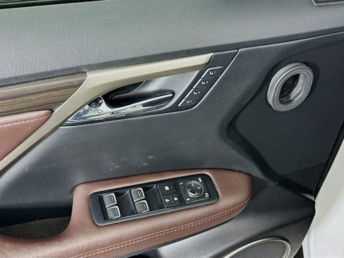 Used 2017 Lexus RX 450h AWD w/ Cold Weather Package image 15