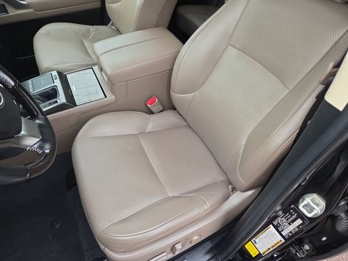 Used 2022 Lexus GX 460 Luxury image 13