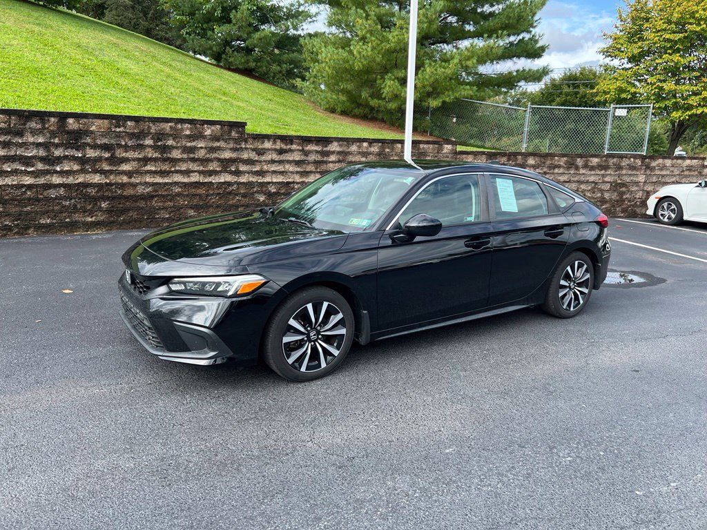 Used 2024 Honda Civic EX-L image 9