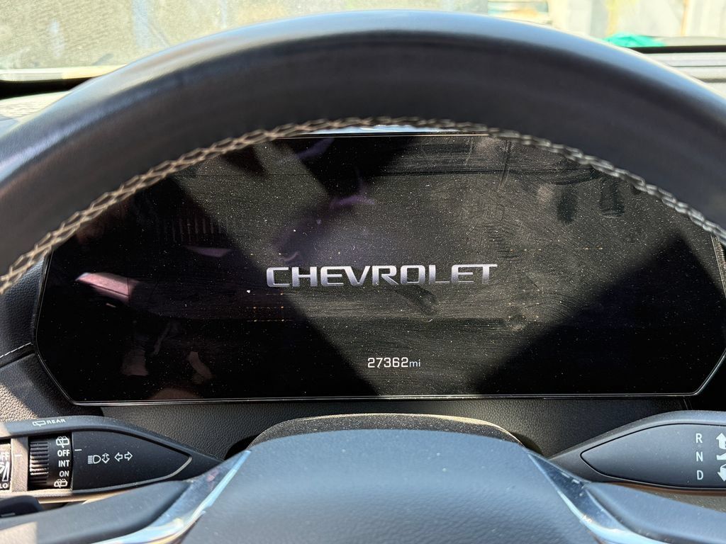 Used 2024 Chevrolet Traverse LT FWD image 30
